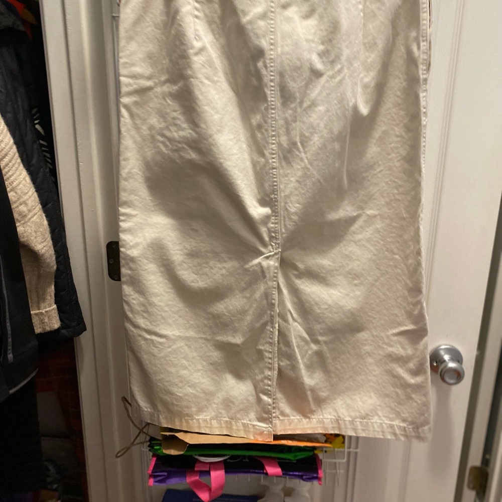 Skirt - Picture 2 of 2